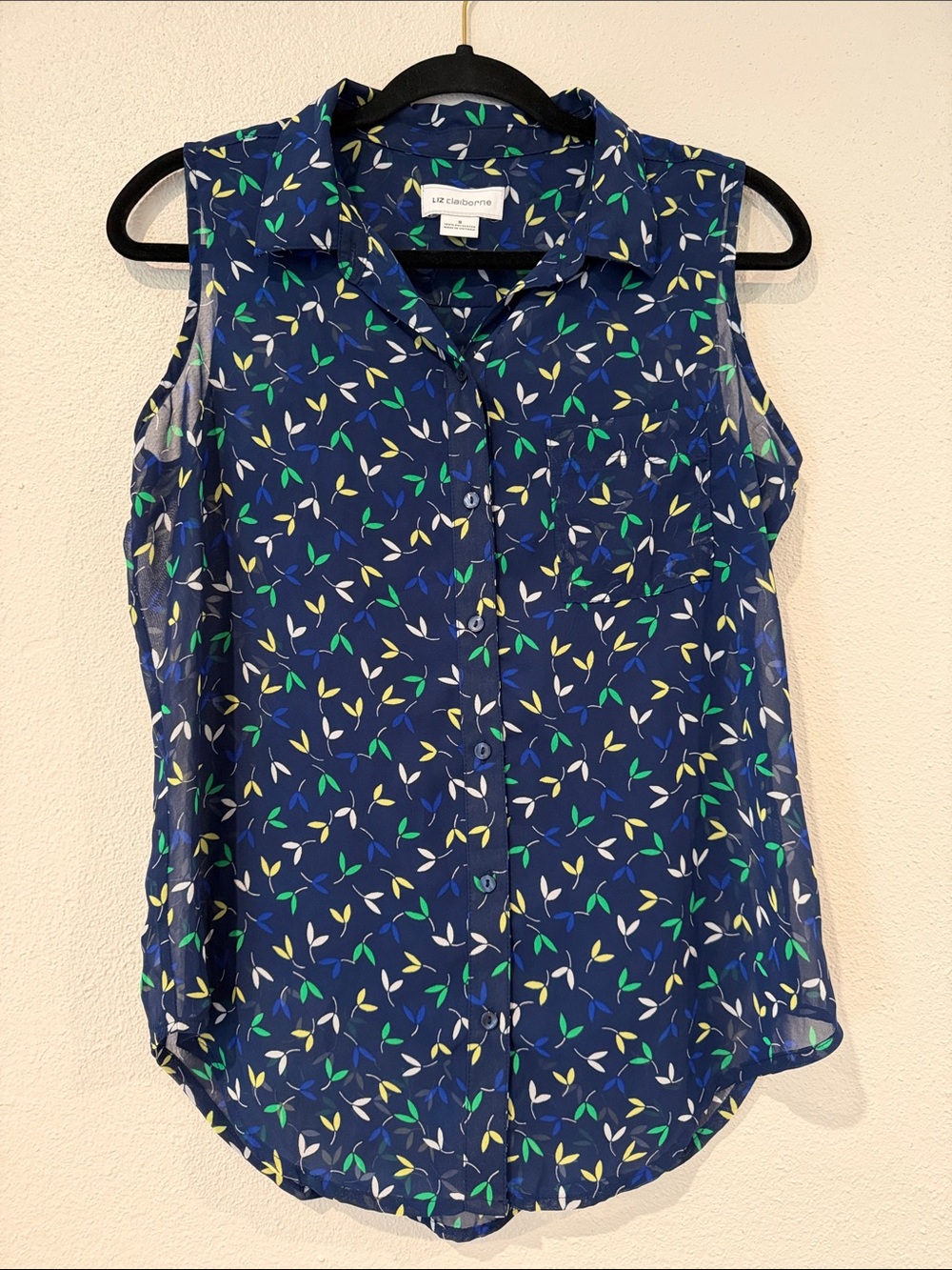 Liz Claiborne Navy Sleeveless Button-Front Top